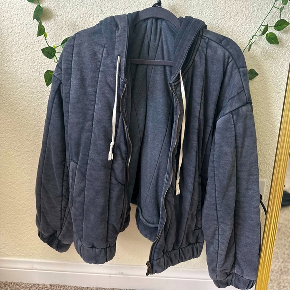 Forever 21 Jackets & Blazers - Grey chunky zip up sweat shirt